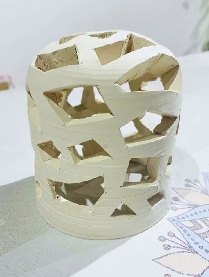 陶艺:灯罩镂空制作