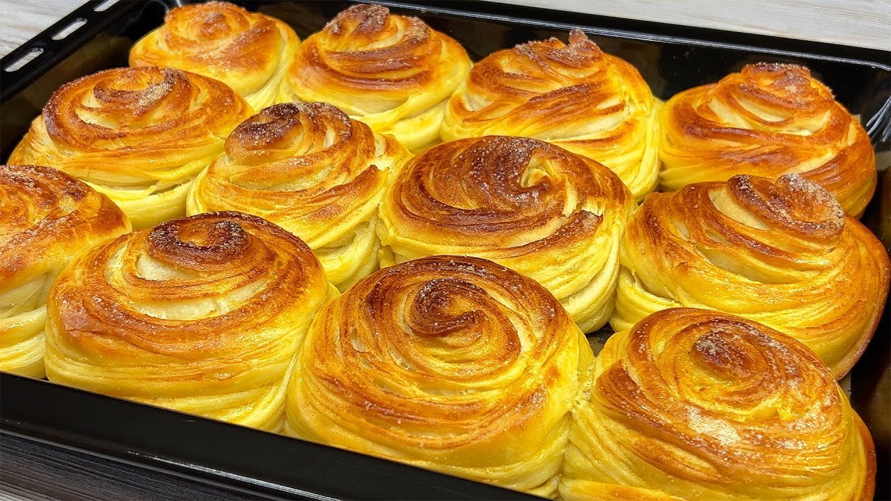 太好吃了,这是西班牙某餐厅非常受欢迎的烤面包,外酥里软