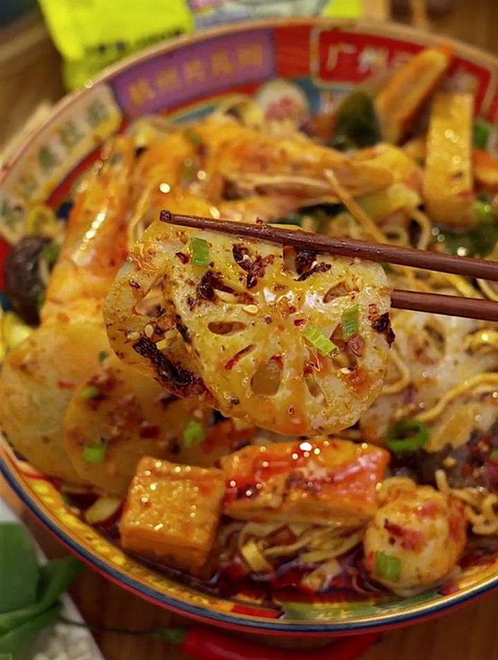 如何在家做出正宗东北麻辣拌-度小视