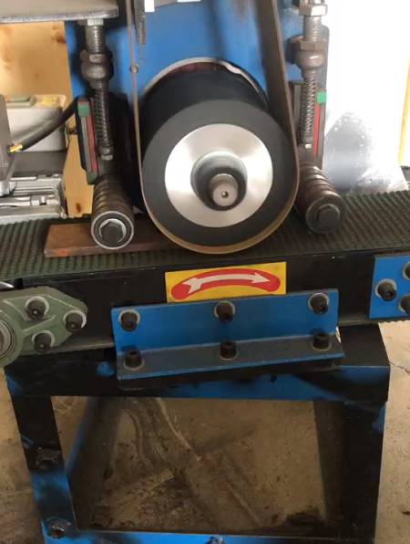 小型平面抛光机 砂带打磨机 抛光拉丝机 去毛刺机一机多用-度小视