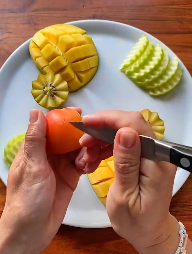 精美水果拼盘制作过程