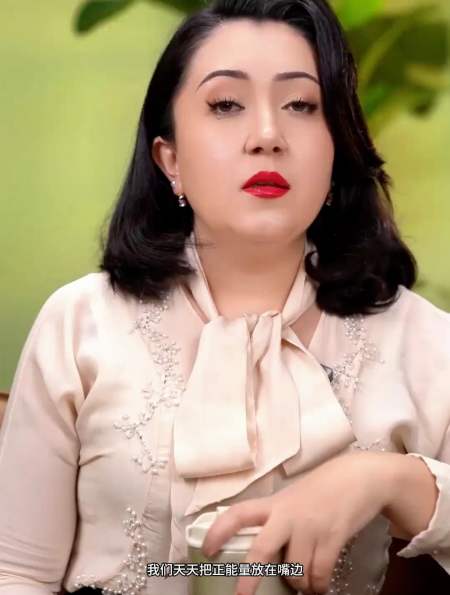 2024-03-090sanubar老师1014粉丝  关注成龙与马云的一张老照片,成龙