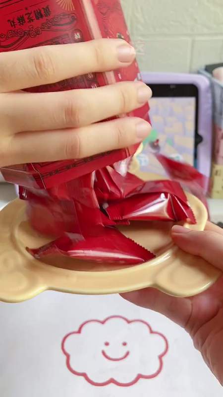 明星同款零食!blackpink软糖我爱了!-度小视