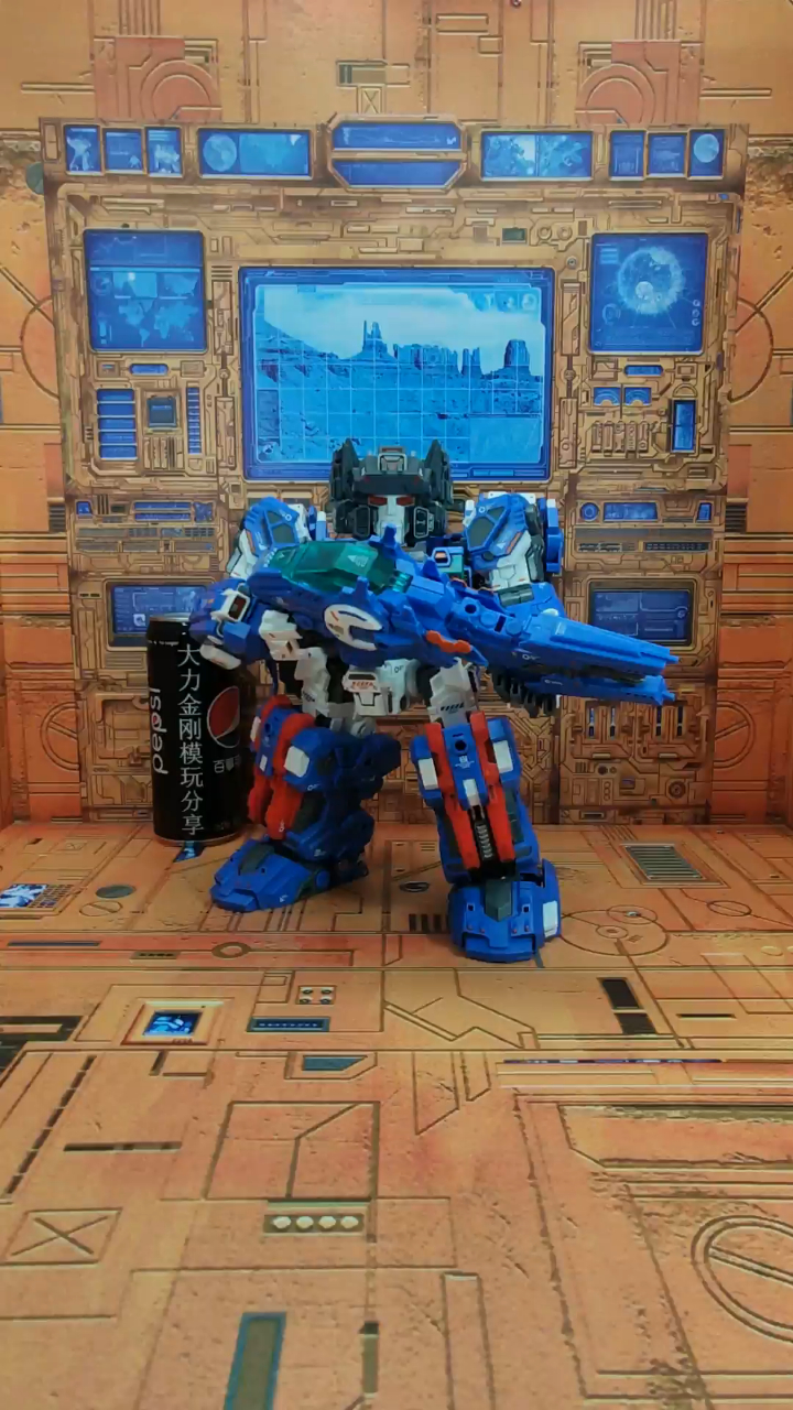 诚造社巨无霸福特基地形态