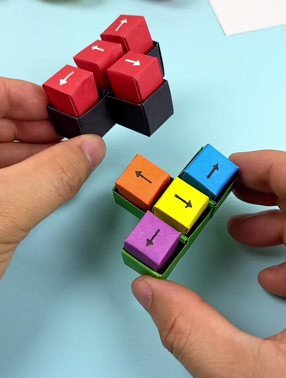 一起来用彩纸做个解压键盘按键吧!太解压了