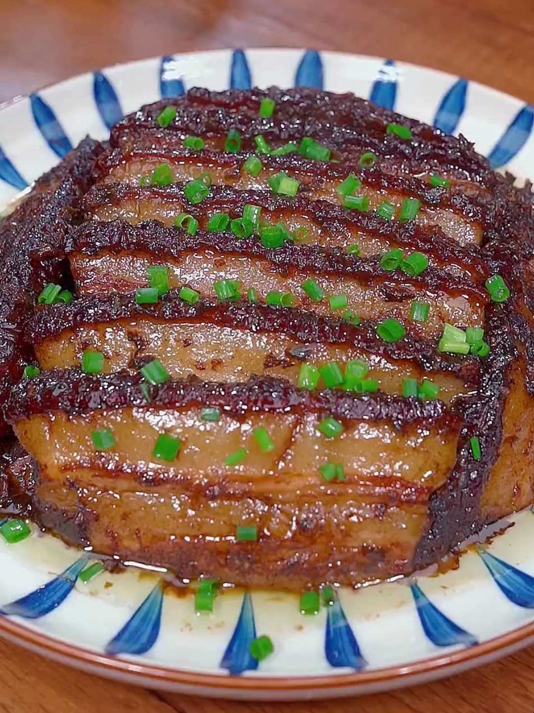 梅菜扣肉家常做法,肥而不腻,入口即化,拌上米饭,太香了