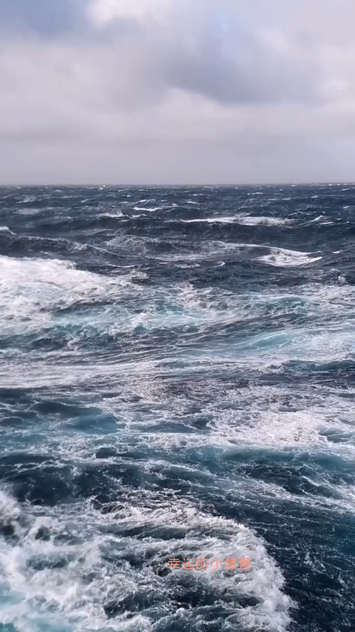 见识一下大海的真实面目大自然真的很有魅力深海恐惧症慎入