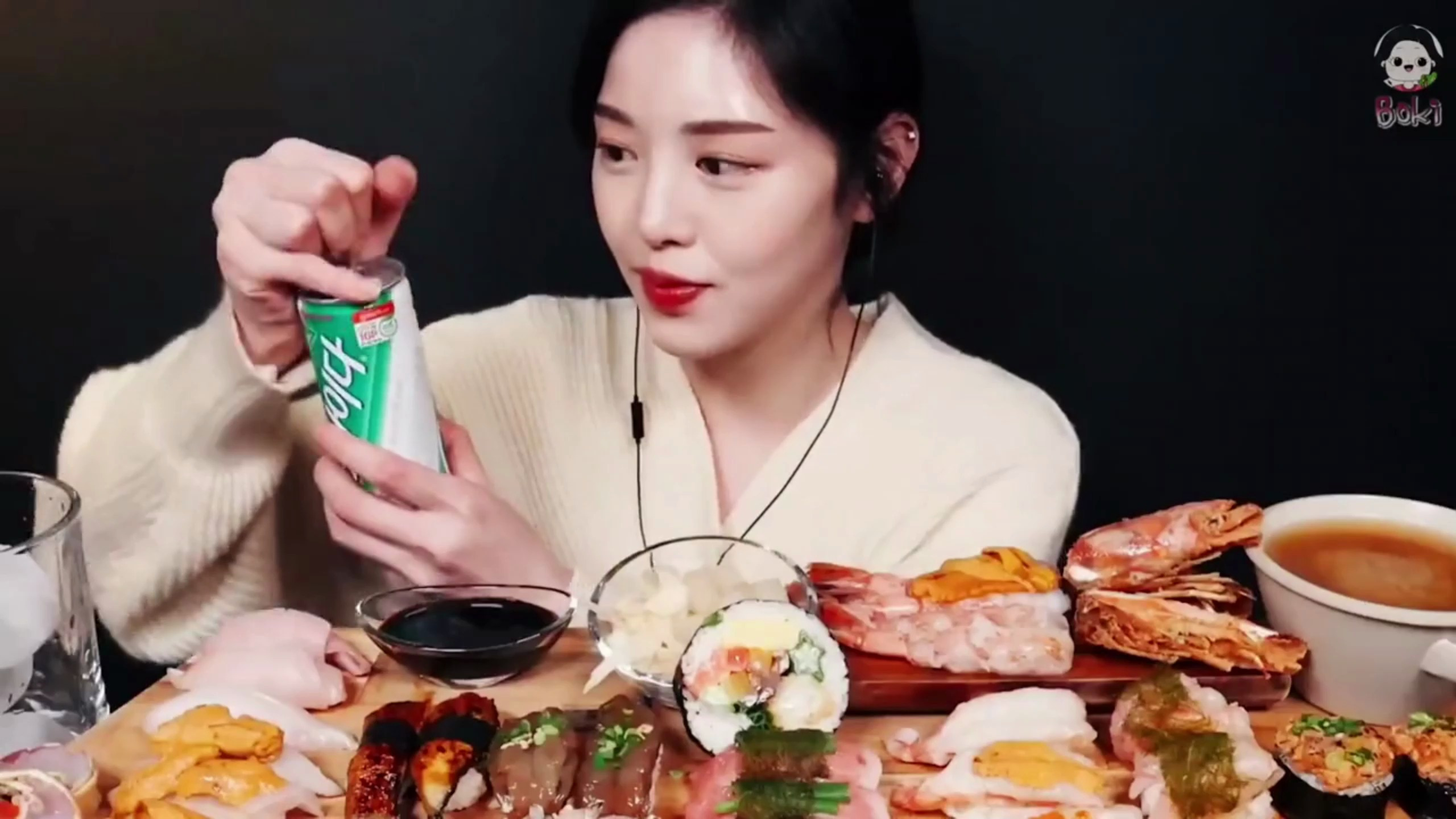 各种海鲜寿司拼盘