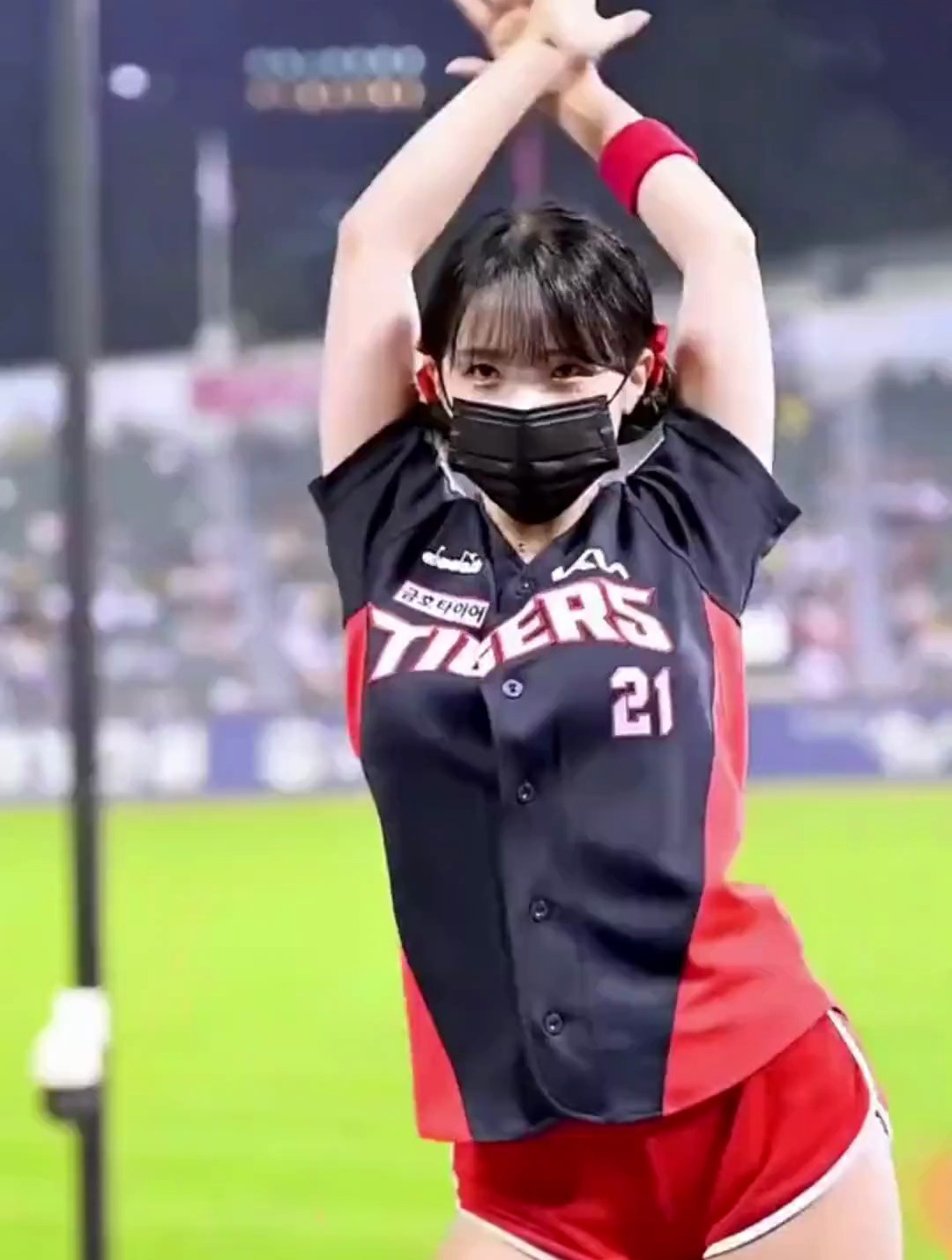 足球宝贝果然还是看韩国啦啦队-度小视