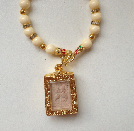 泰国佛牌招财最灵牌