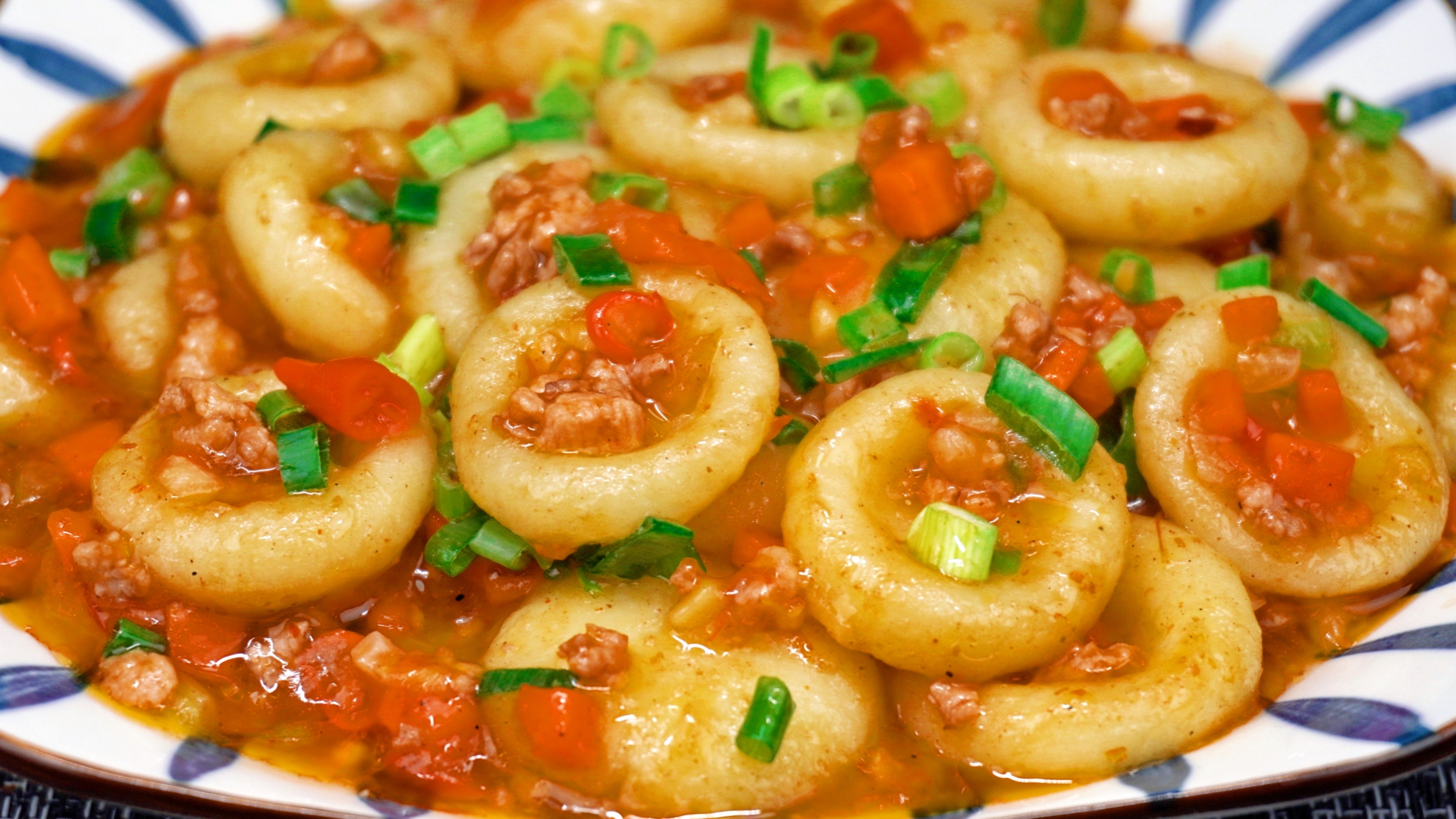 家里有土豆就能学会的菜,做法简单营养高,上桌就是大硬菜,真香