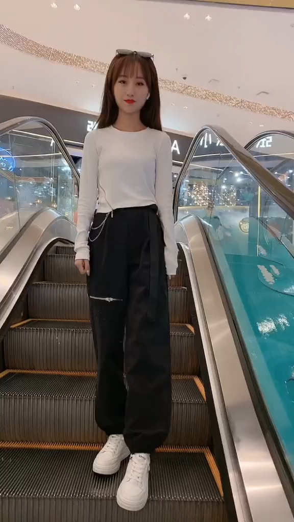 身高150体重80斤喜欢简单的搭配显高显瘦适合自己就好了