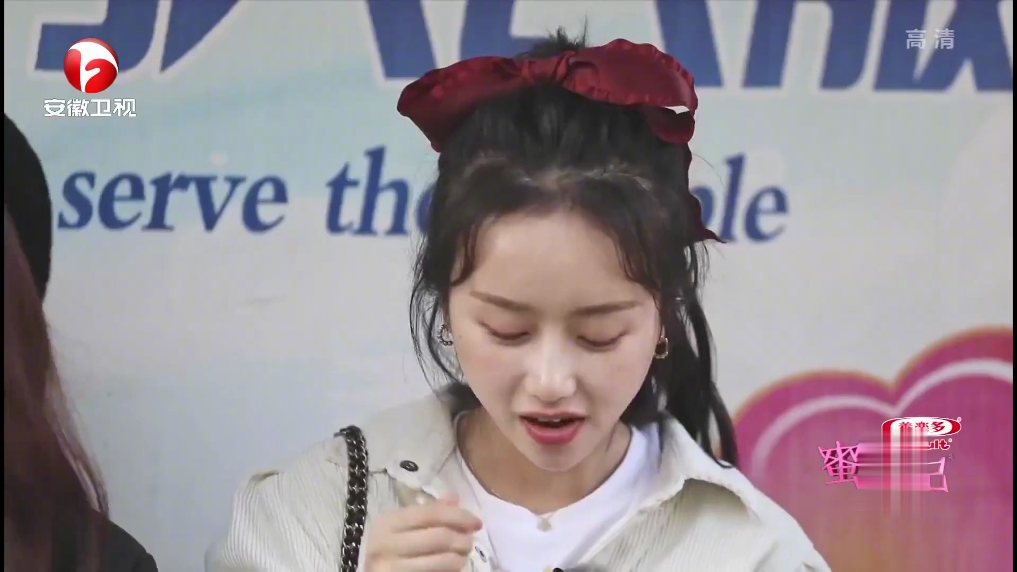 地道街边小吃,红豆梅花糕的味道,有颜值又好吃|综艺