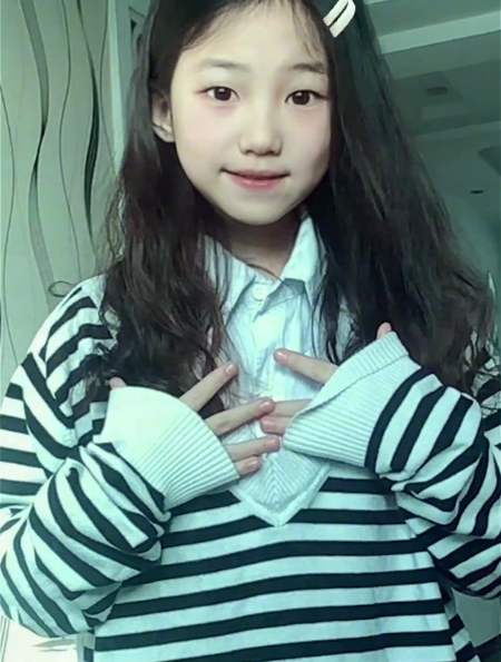 2023-01-0661李静涵glitter674粉丝  关注清蒸鲈鱼先淋油还是先淋酱?