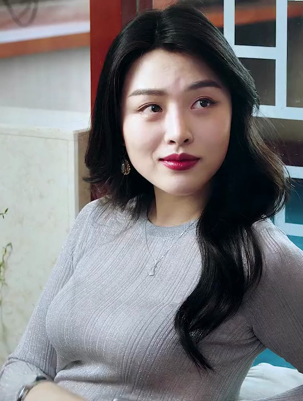 余薇薇,美出高级感