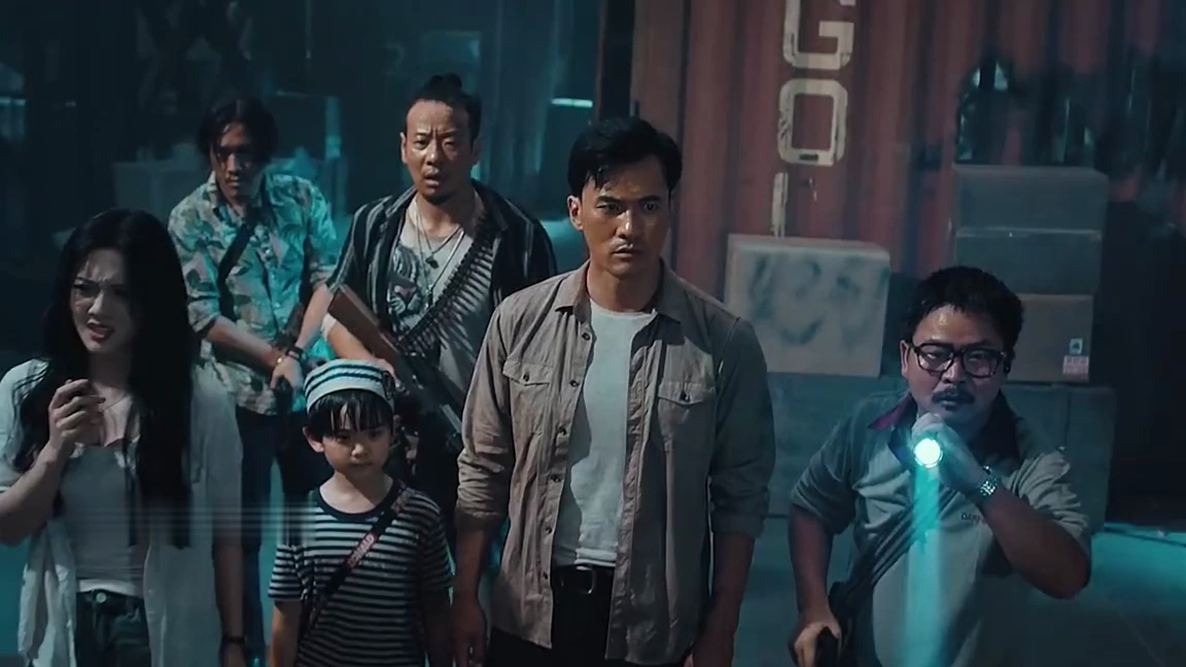 船员天天抓捕章鱼吃结果招来海怪报复……电影深海大鱼