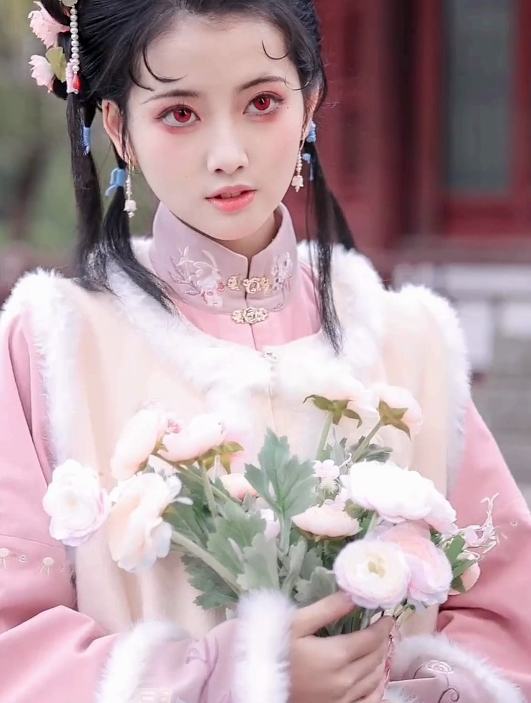 国泰民安脸创作灵感 汉服小姐姐-度小视