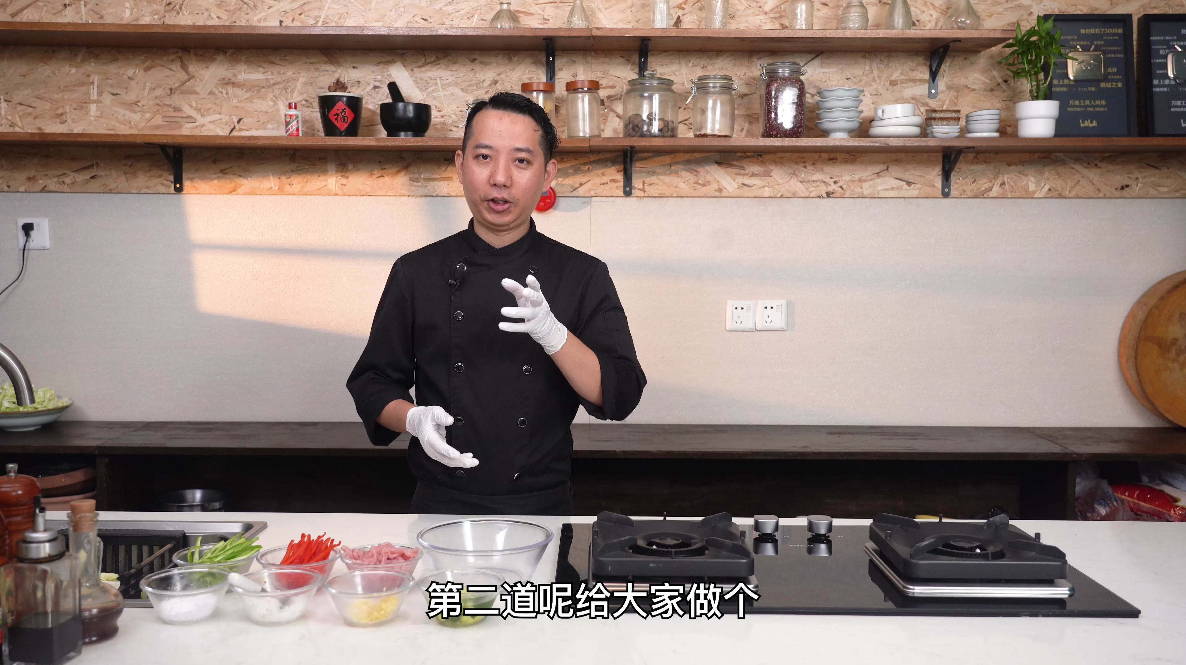 包菜怎样做好吃,教你包菜的6种做法,每道都是下饭菜,包菜炒肉丝