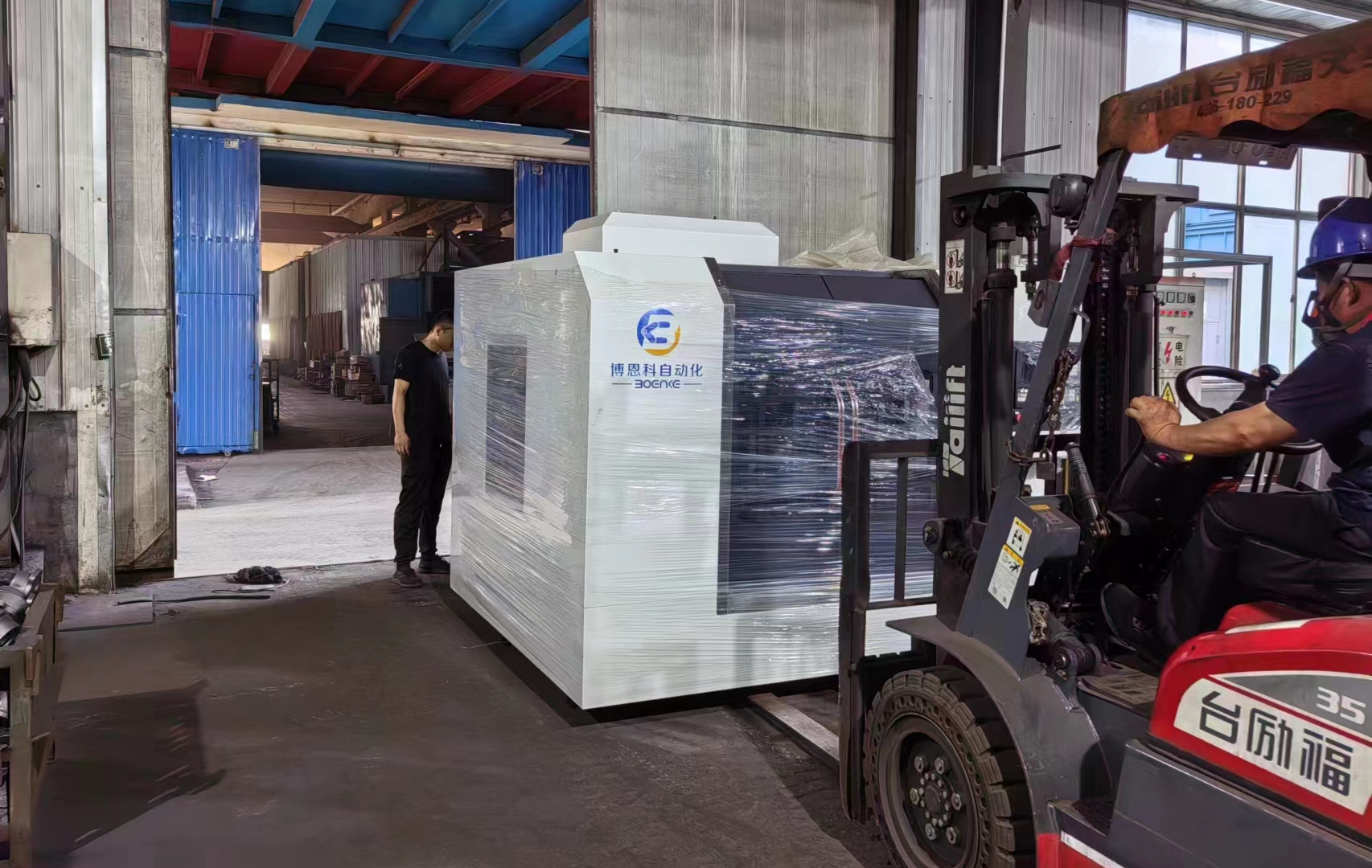 五金自动抛光机械设备