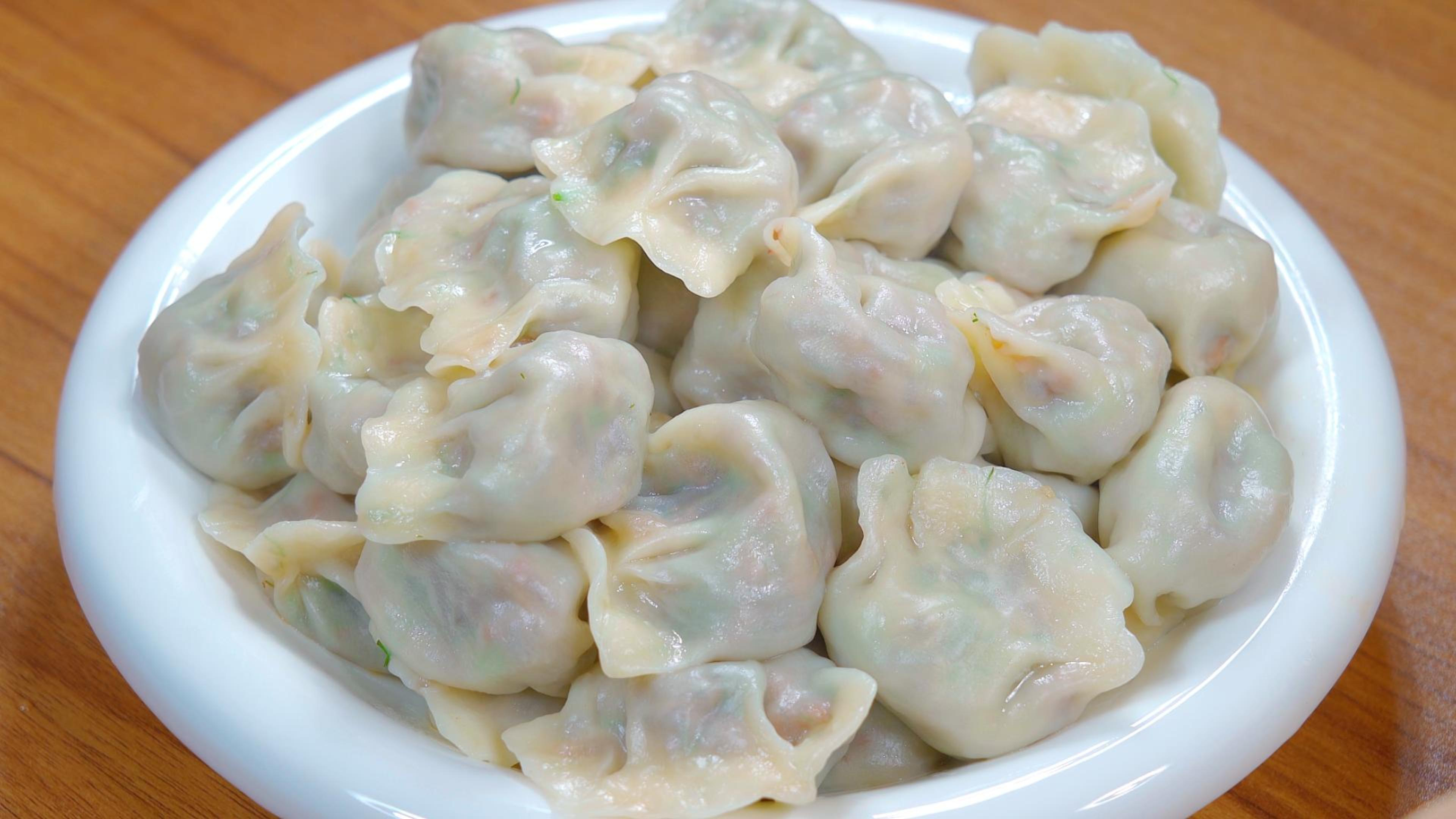 很多人都不知道,茴香馅的饺子应该这样调,味道鲜香,好吃不腻人