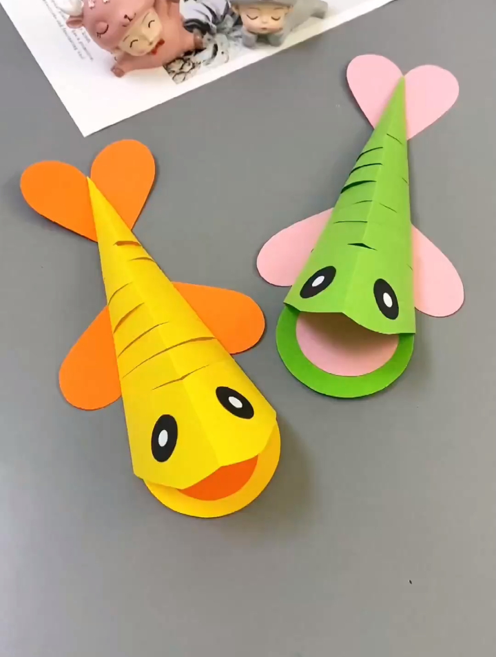 做一条会游动的小鱼吧,小朋友会很喜欢 创意手工 幼儿手工-度小视