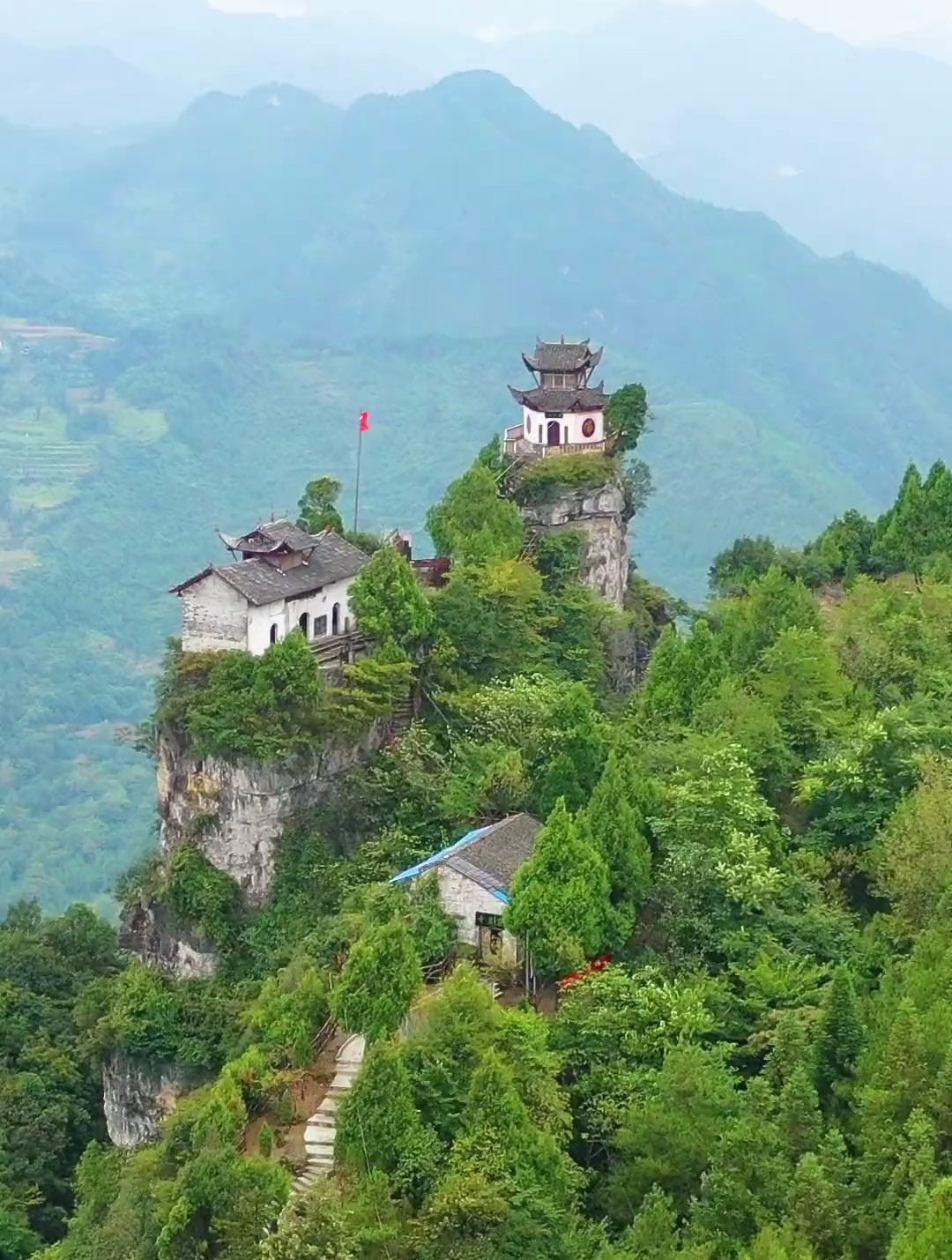 贵州大山里的风景图片