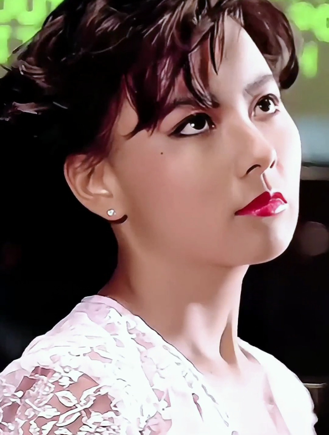 李美凤年轻时有多时髦,30年前的港风穿搭,复古摩登,美得不像话-度小视