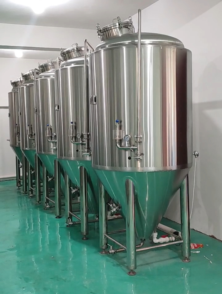 高端啤酒糖化系统,啤酒发酵设备厂家,支持定制-度小视