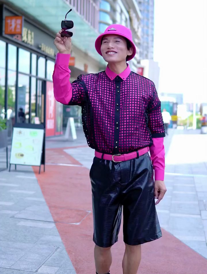 潮哥嫦娥一人一段表演一定要看完哦