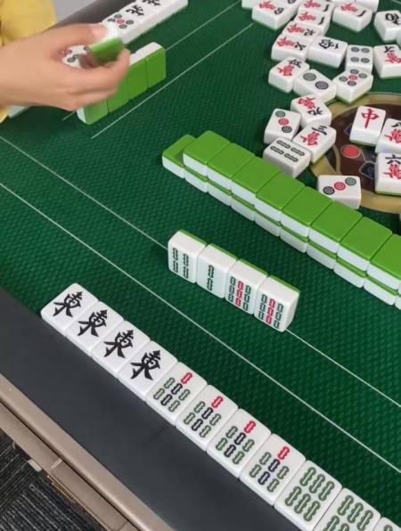 搞笑麻将:胡三条?我感觉你是有点不讲理了-度小视