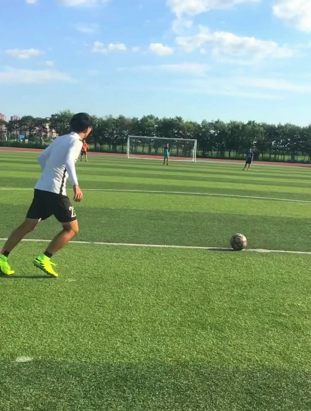 快速学会精准长传球