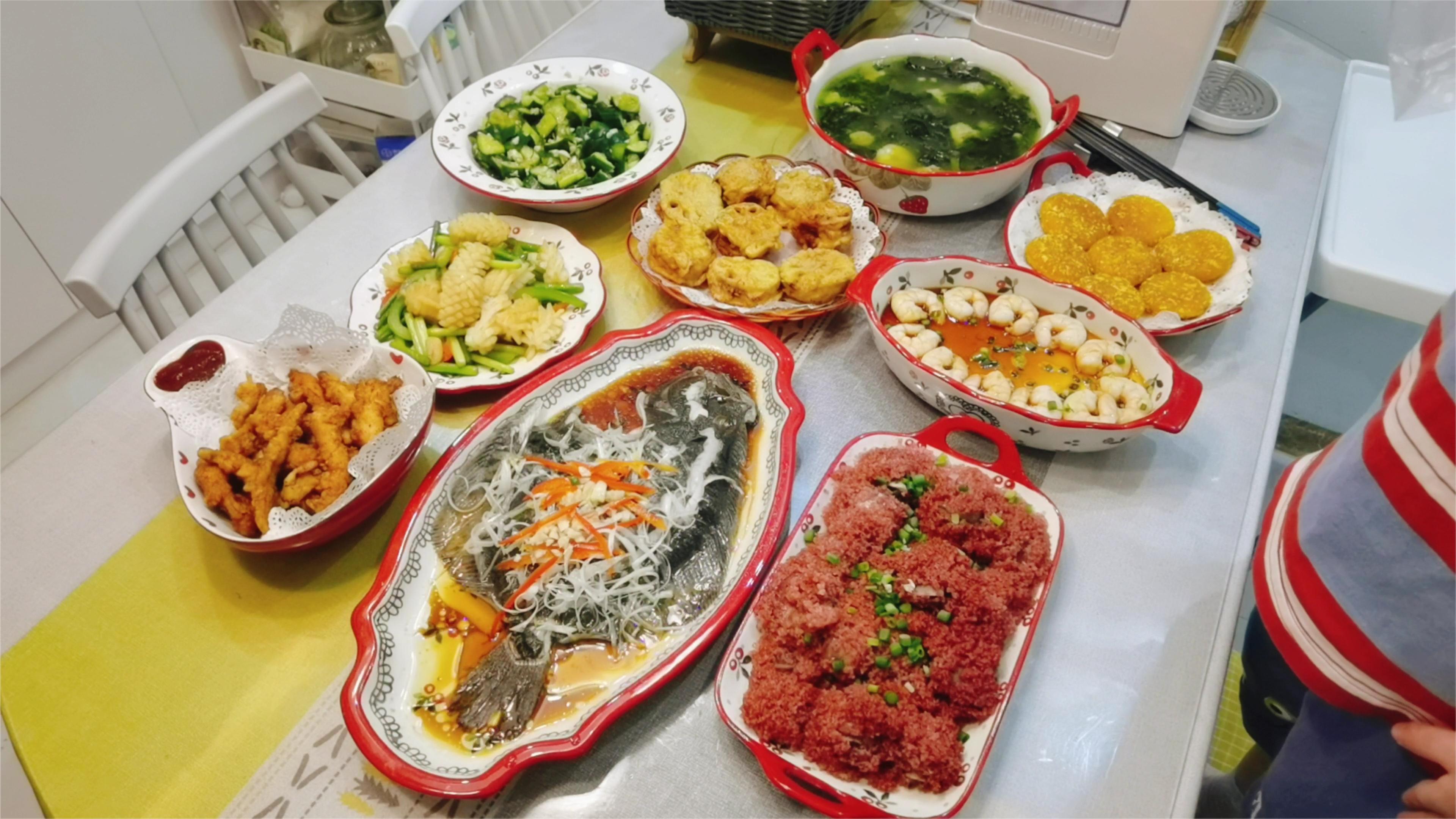 端午节,厨房忙碌2个多小时做八菜一汤,都是孩子们爱吃的菜,超美味