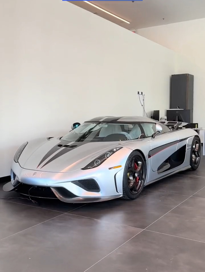 艾特一下车主叫他来提车柯尼塞格顶级超跑