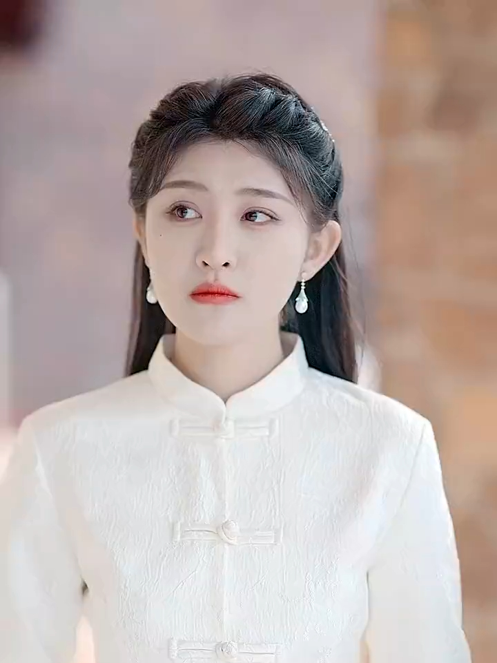 短剧今夕是何年女主角是谁