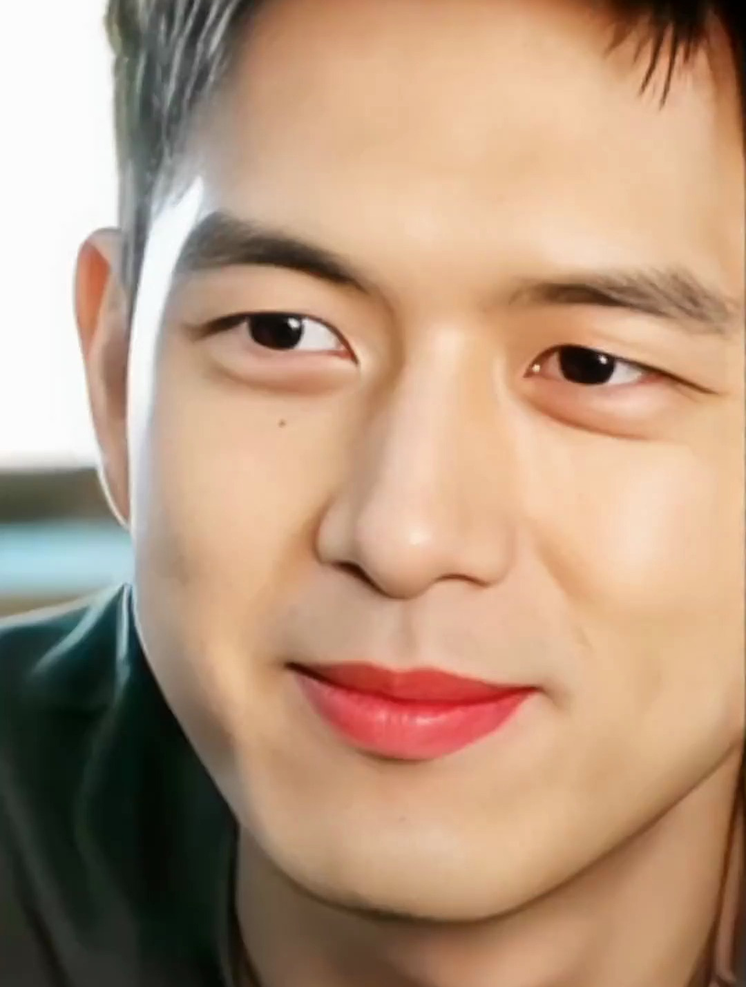 这爱意满满的眼神谁看了不迷糊啊?