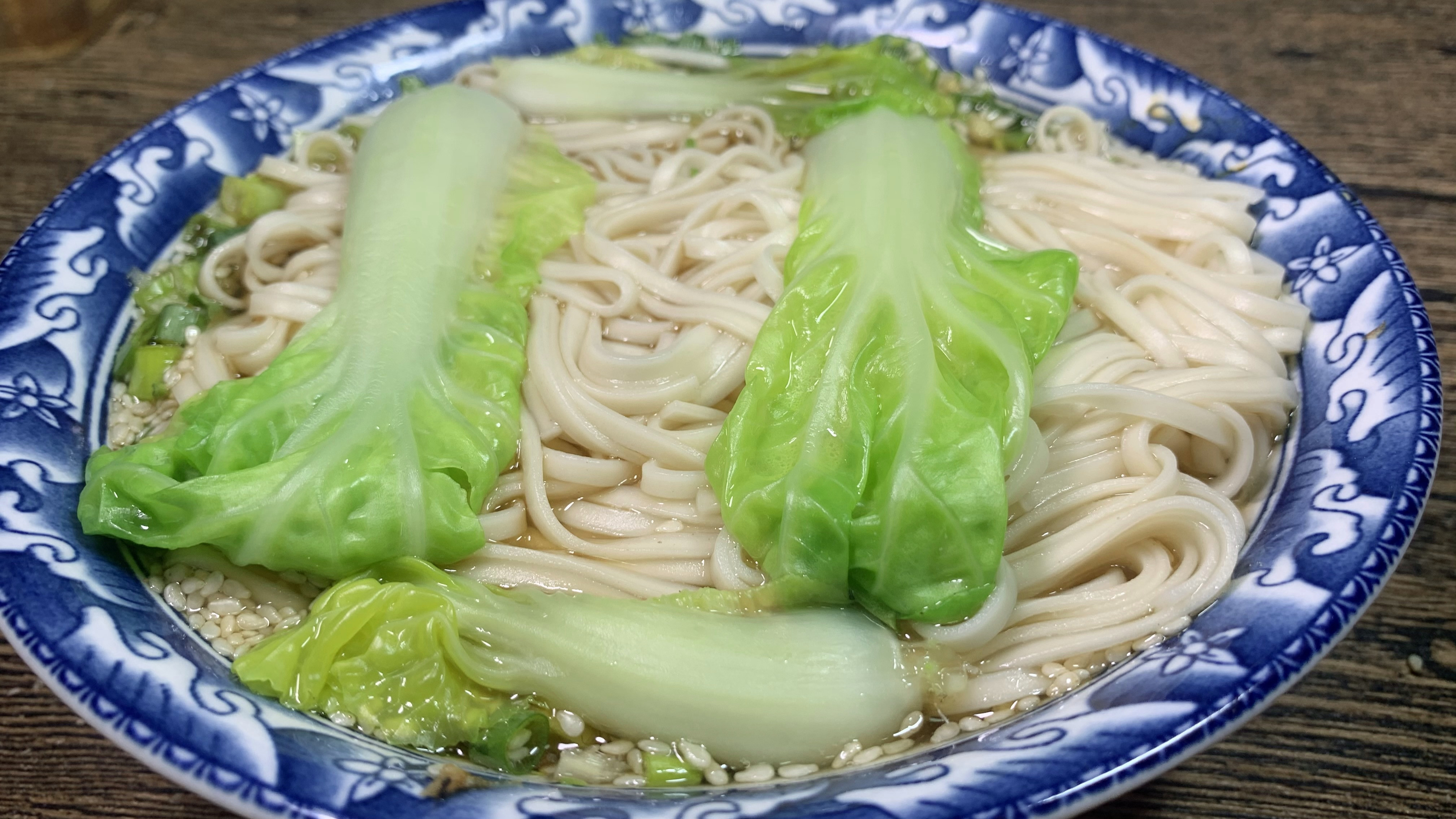 面条简单又好吃做法,天天吃都不腻,一大碗都不够吃,实在太香了