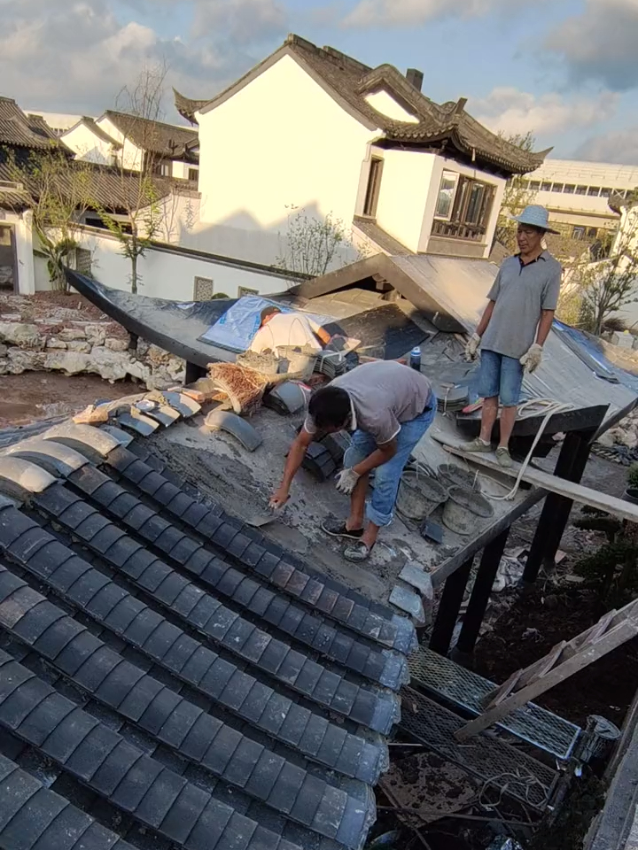 徽派小青瓦屋顶施工