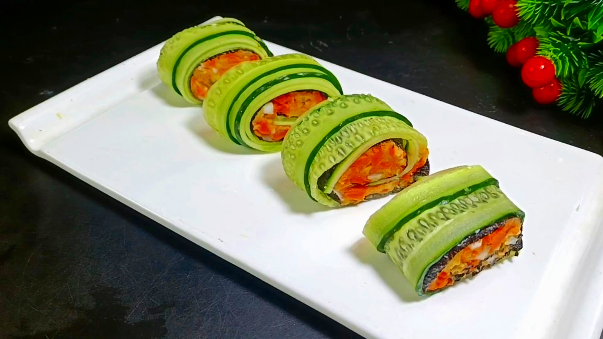 我的减脂晚餐,黄瓜沙拉,清脆爽口,饱腹感特别强