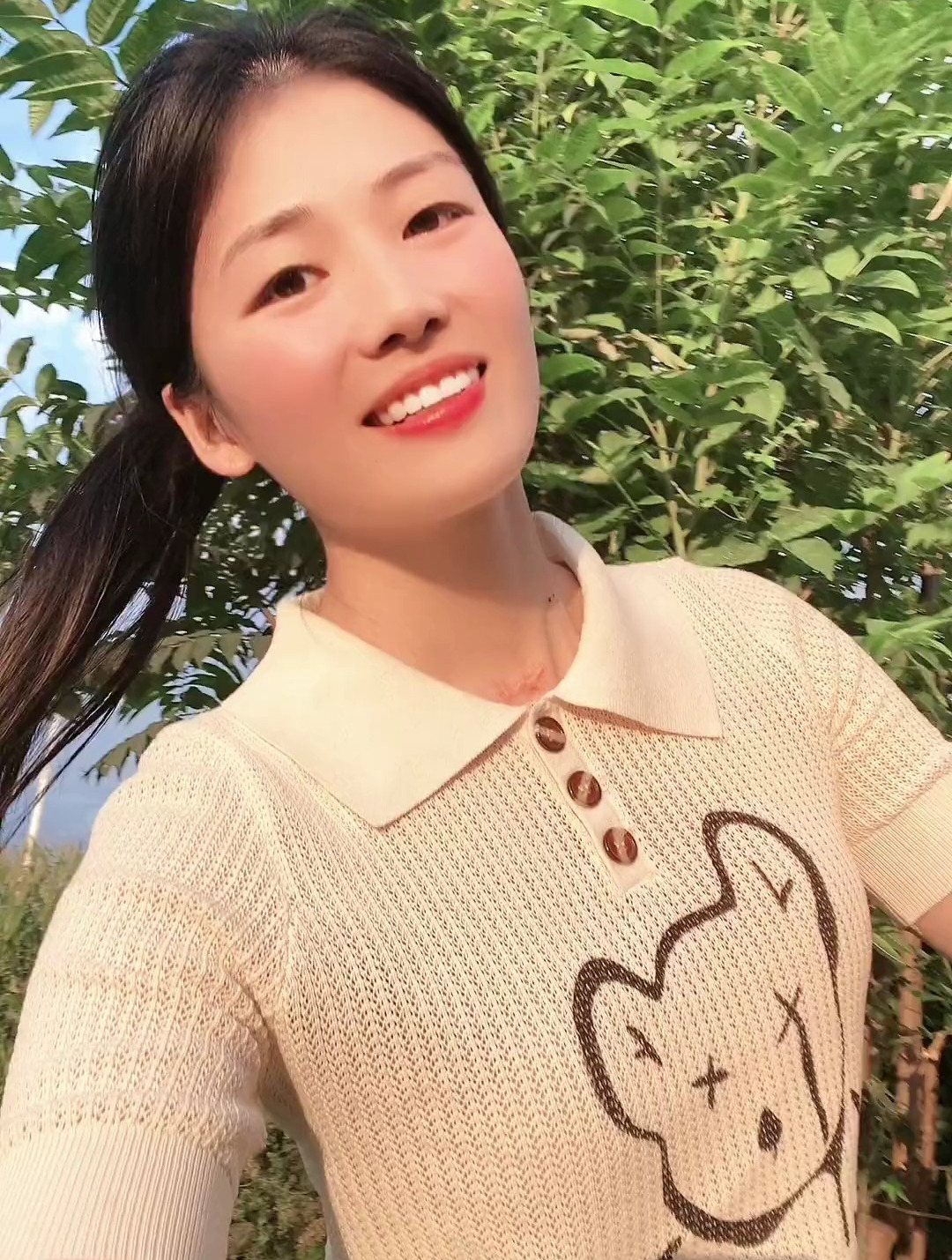 这样的农村丫头,你们喜欢吗?