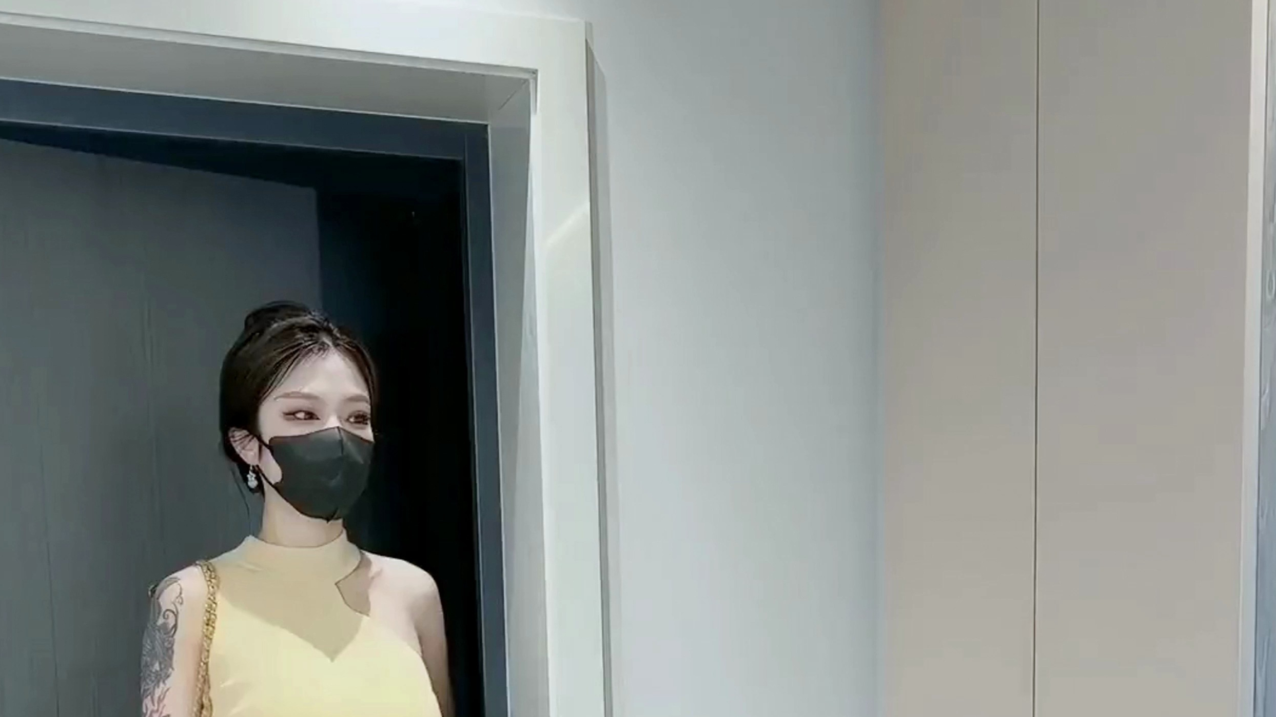 想要夏天没烦恼 海鲜一顿不能少 捞汁小海鲜 一起吃饭吧 八爪鱼