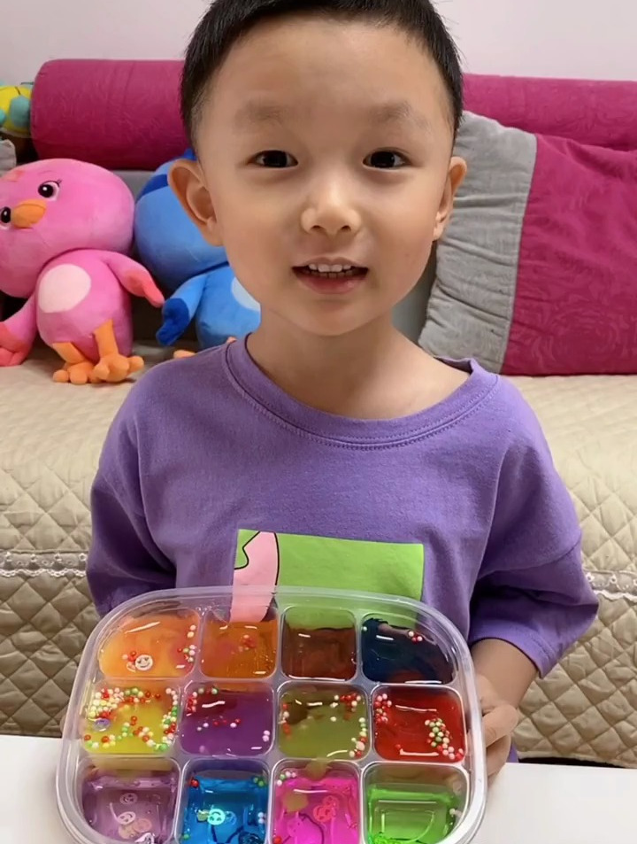 小晨给我也玩一下吧