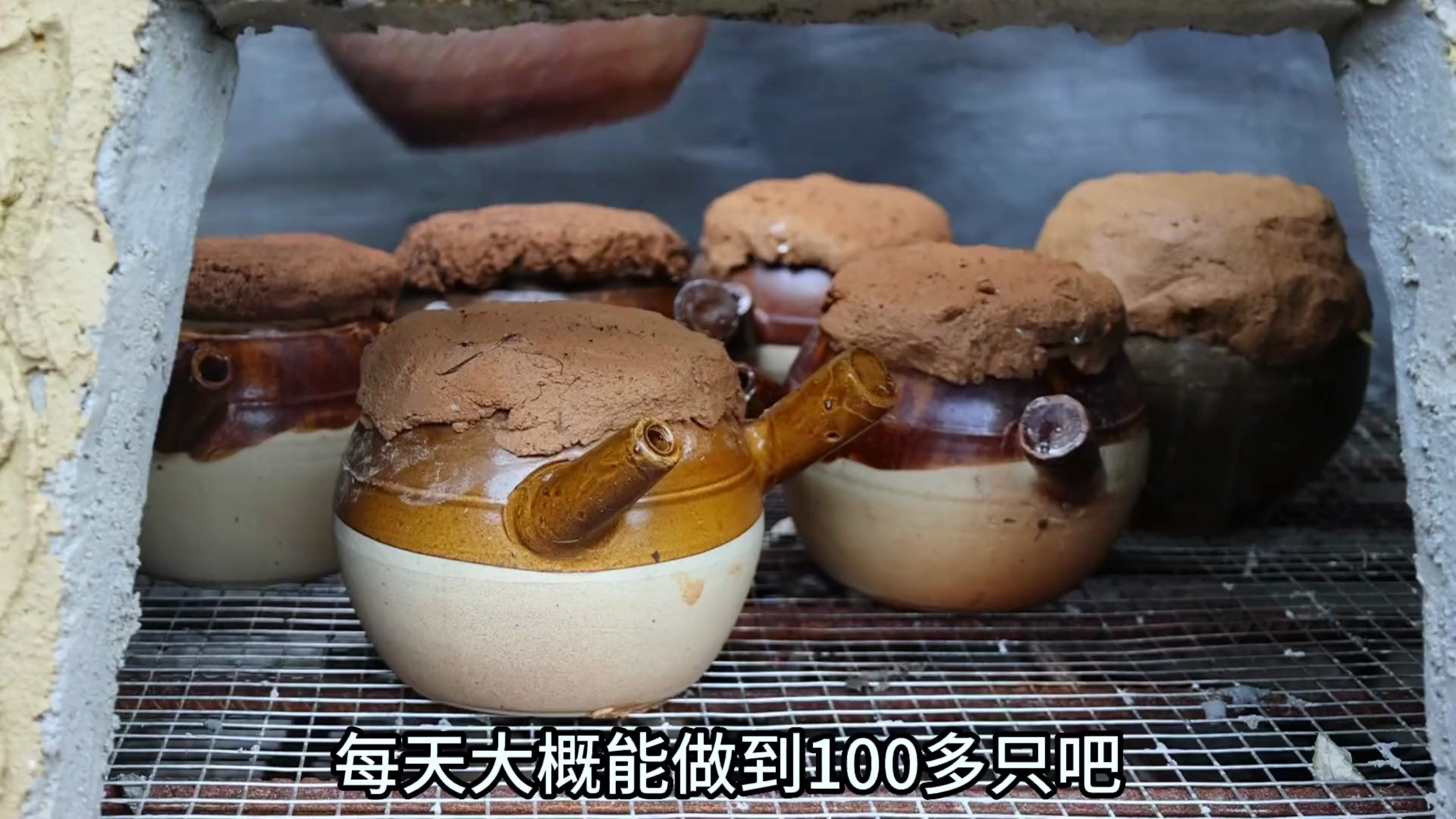 泉州大哥200万开山庄,连鸡都喝山泉水,每天做100多份卖2万