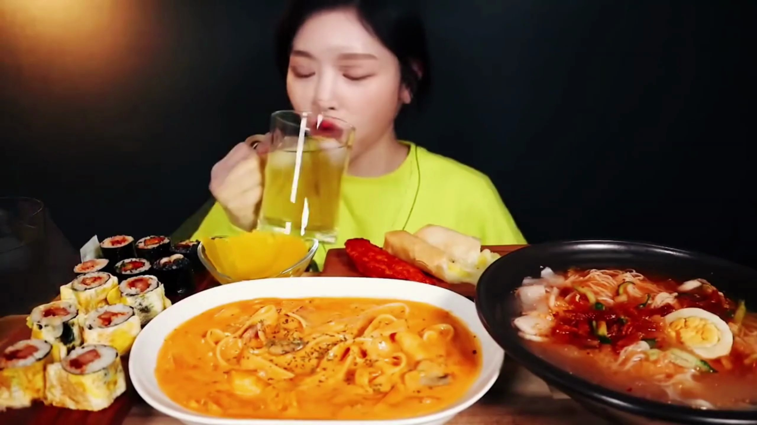 福姬姐姐今天吃通心粉