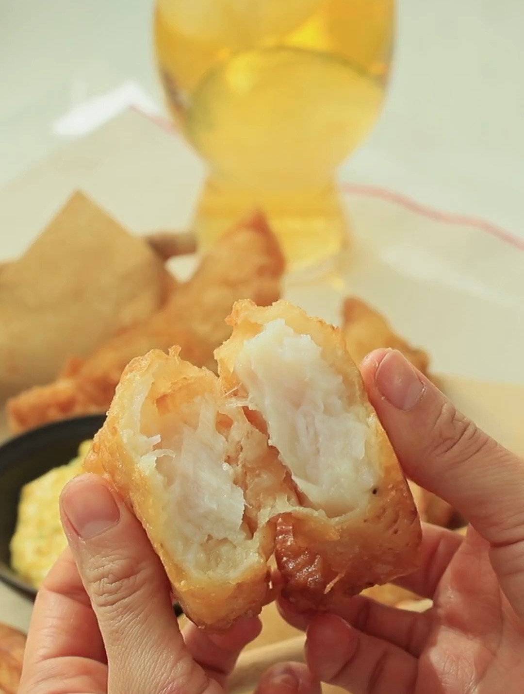 "好好的厨师沙拉,换什么炸鱼薯条" 欢迎梁朝伟入驻抖音!-度小视