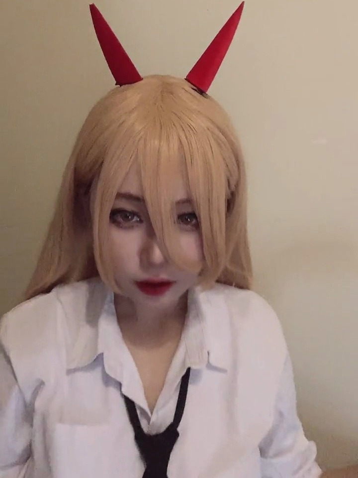 帕瓦电锯人cos,宝贝你怎么能那么好看