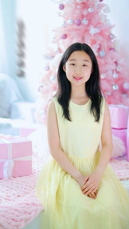 10岁小女孩殷颢瑄演绎童声版太想念太赞了