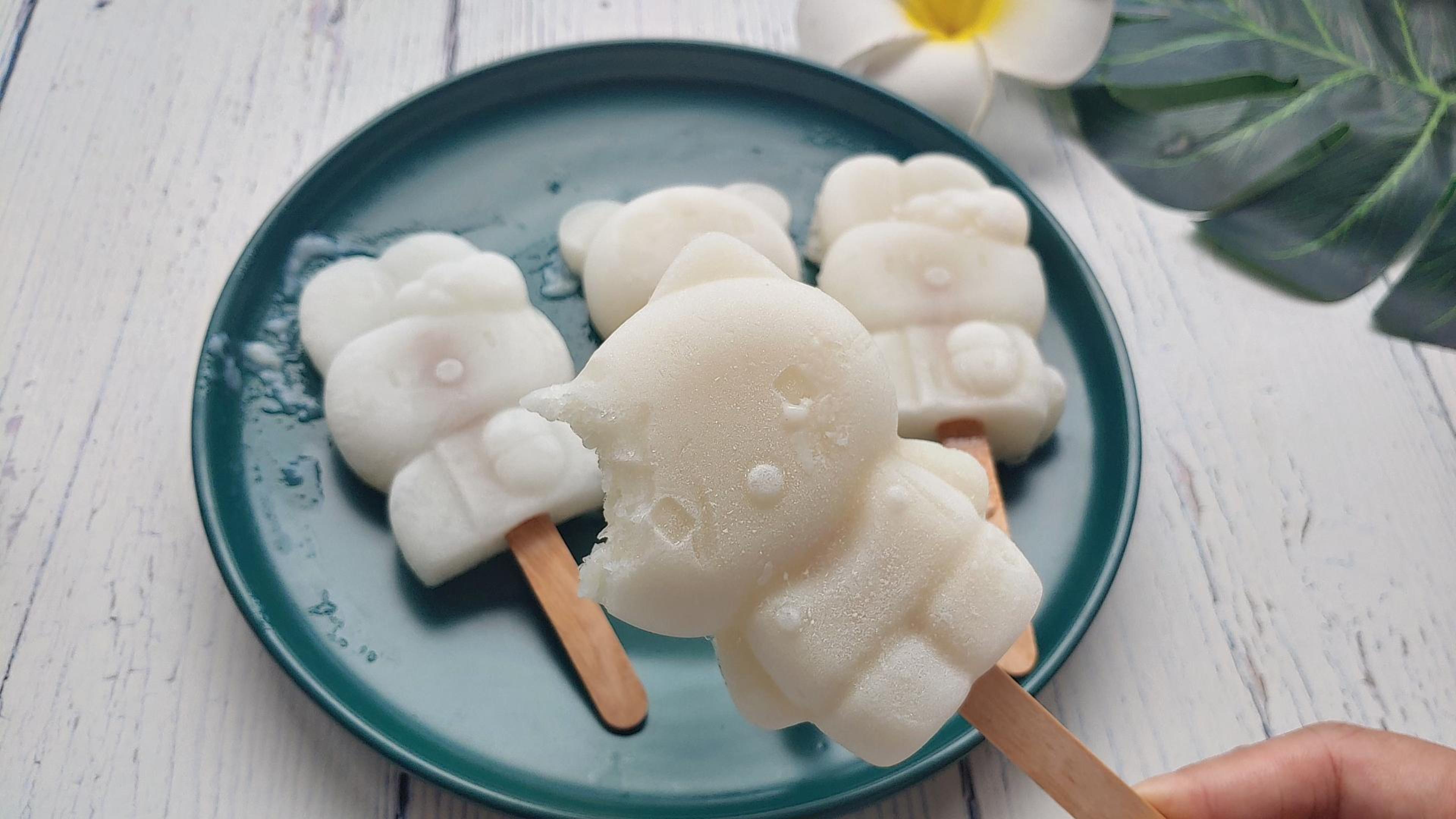 糯米糕冰棍,夏日自制雪糕,不用淡奶油教程!消暑利器!老冰棍!