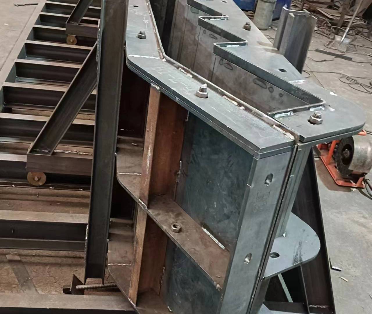 郑州楼梯模具
