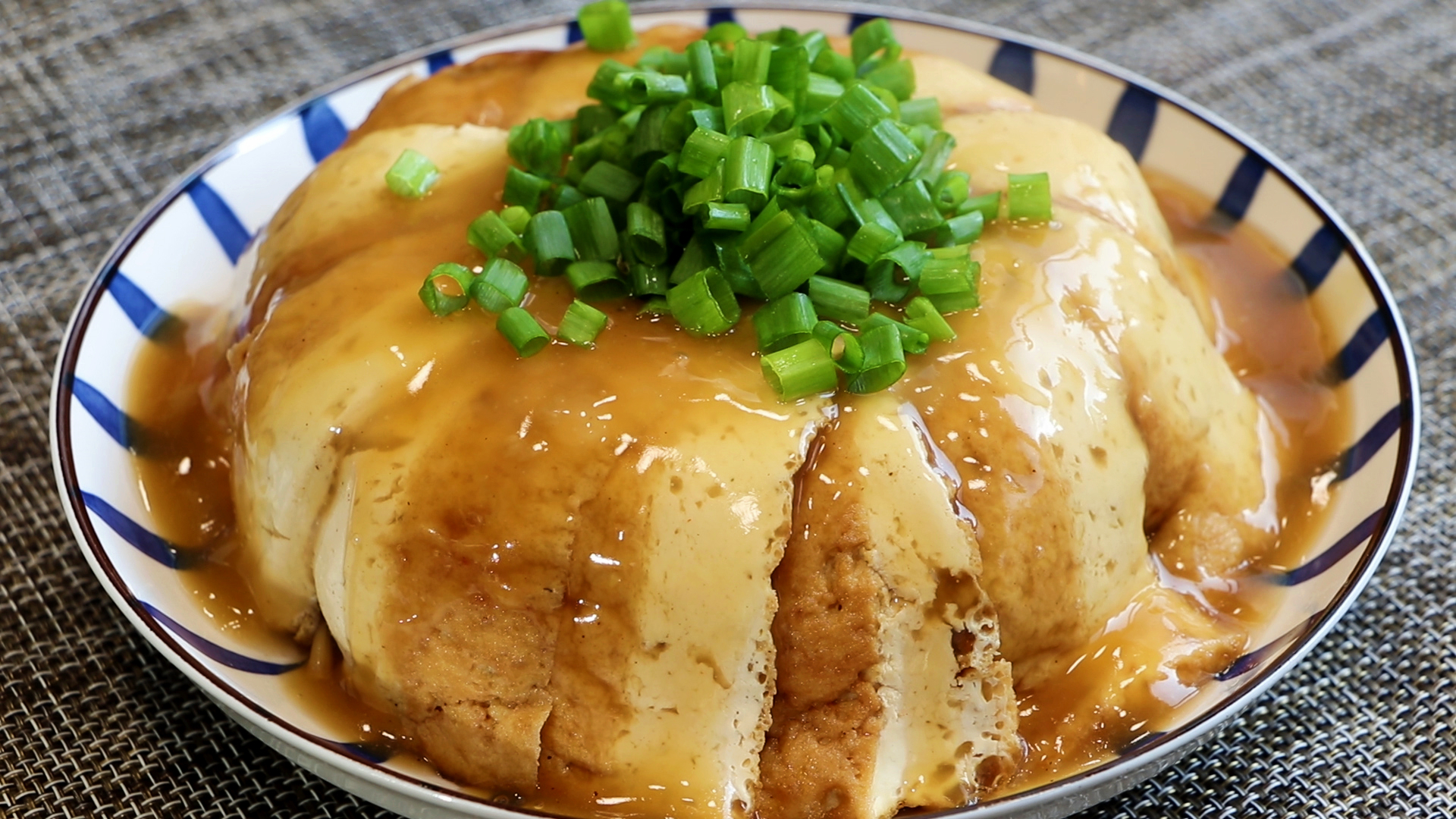 年夜饭之扣碗素三样,普通的食材做出不一般的味道,q弹入味好吃