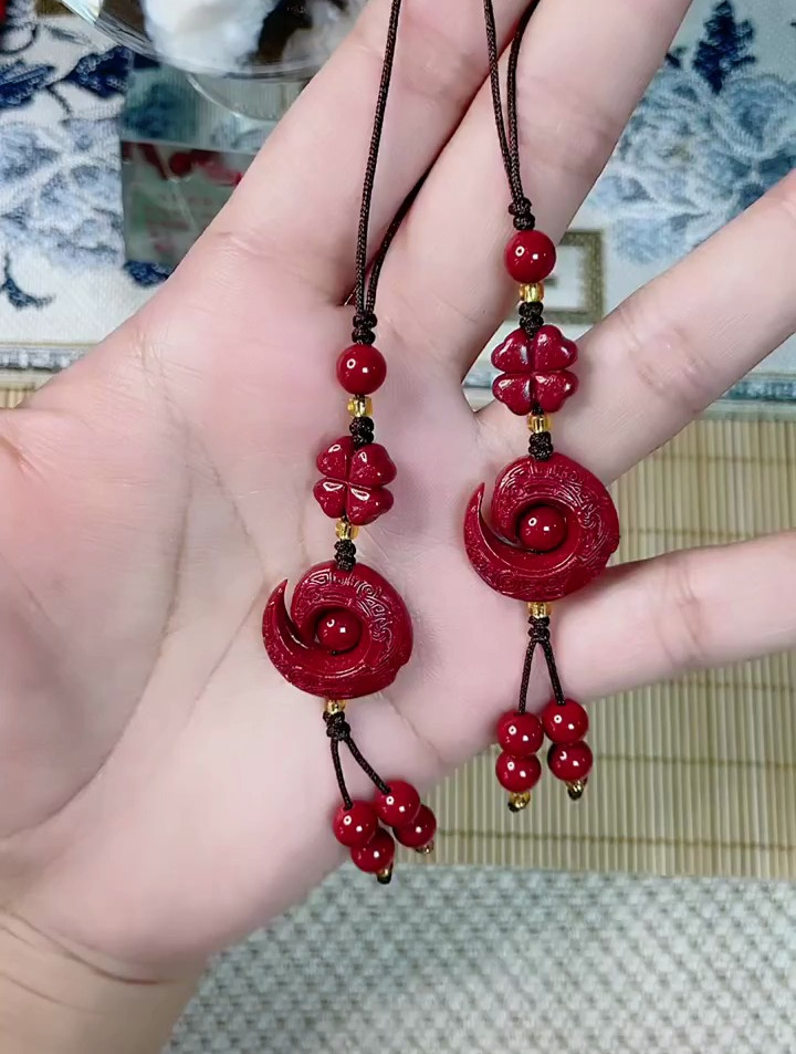 时来运转朱砂手机链,手工编织!